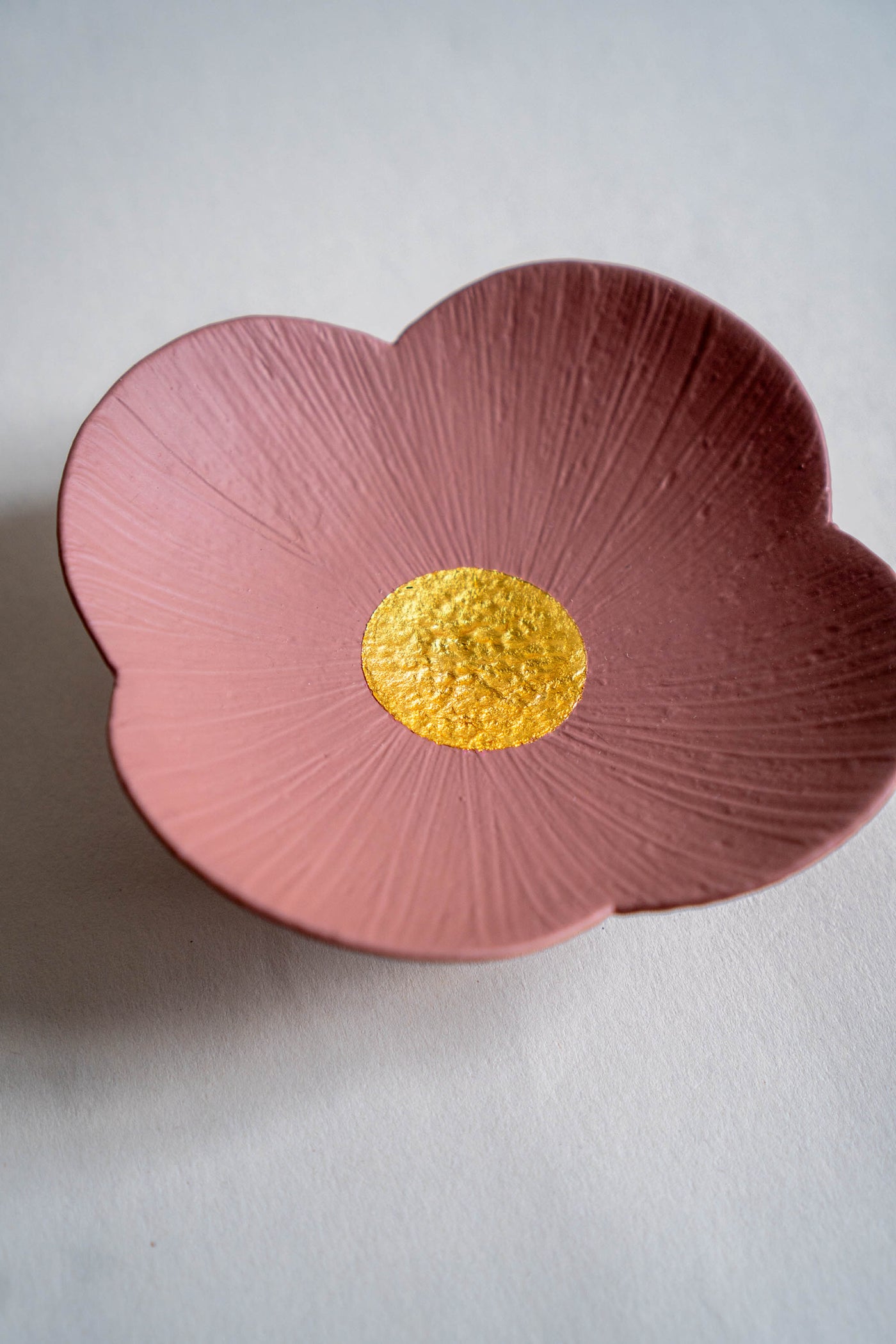 Otchil Flower Small Plate - Pink